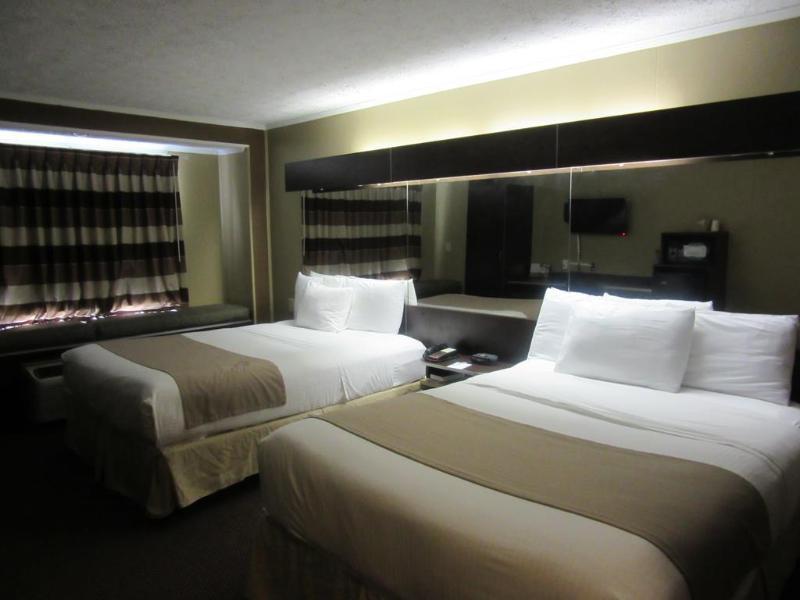 Microtel Inn & Suites By Wyndham Columbia Fort Jackson N Esterno foto